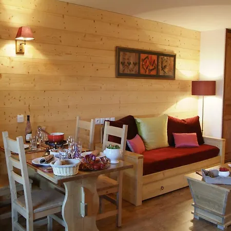 In Les Bains 600m From Skilift * Brides-les-Bains